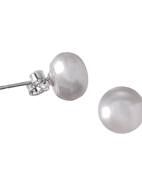 Aretes Anthony Vincent con acabado brillante perla