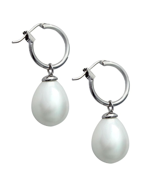 Aretes Anthony Vincent con acabado brillante perla