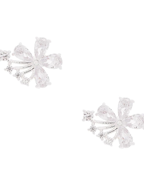 Aretes con acabado plateado cristal