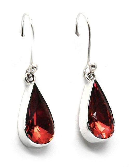 Aretes Zvezda de plata con acabado brillante cristal