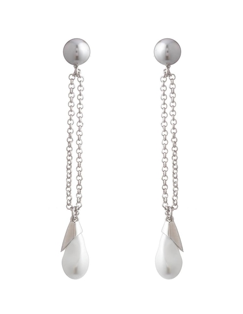 Aretes Carolee con acabado brillante