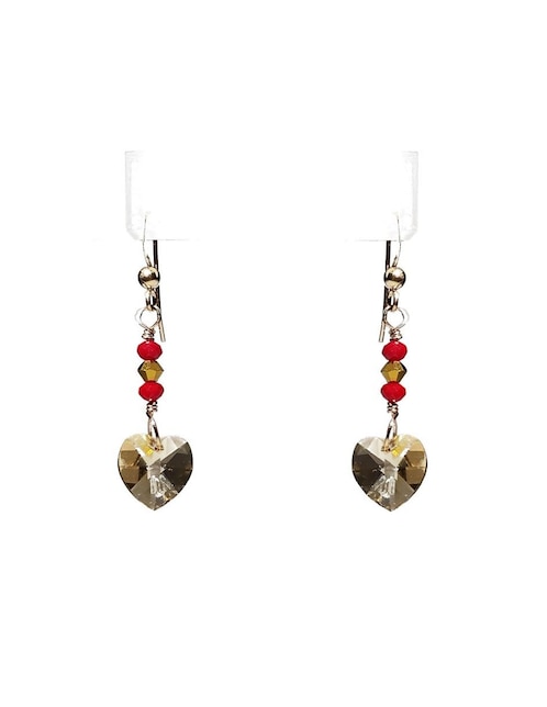Aretes María Karina con acabado brillante swarovski
