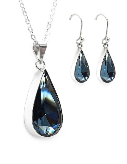 Collar y aretes plata .925 cristales swarovski