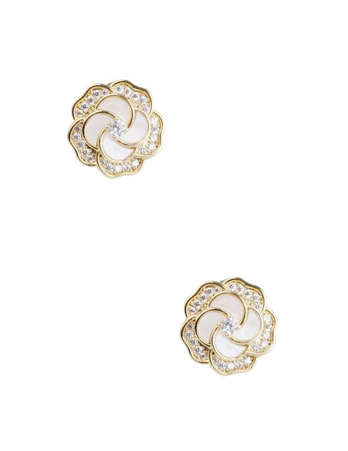 Broqueles de flor con acabado baño de oro madre perla 1