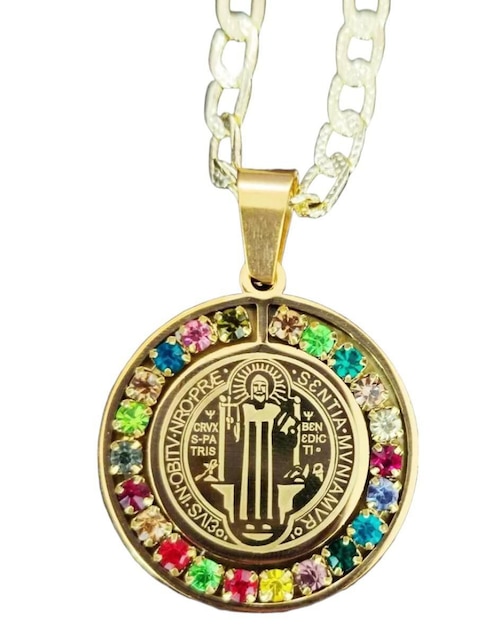 Collar con dije san benito Maria Almudena 18 K