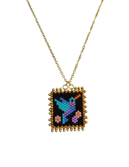 Collar "de (si aplica)" ninguna koua itz sin familia o coleccion "de" acero inoxidable 24 k