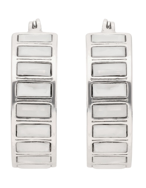 Aretes de círculo con acabado mate