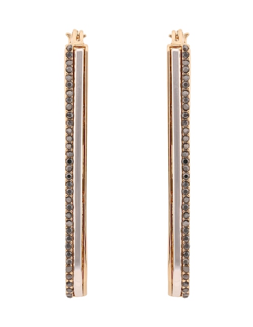 Aretes largos rectangulares Nine West Tritone Emblems con acabado pavé zirconia