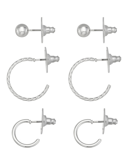 Set de aretes cortos con acabado pulido 1