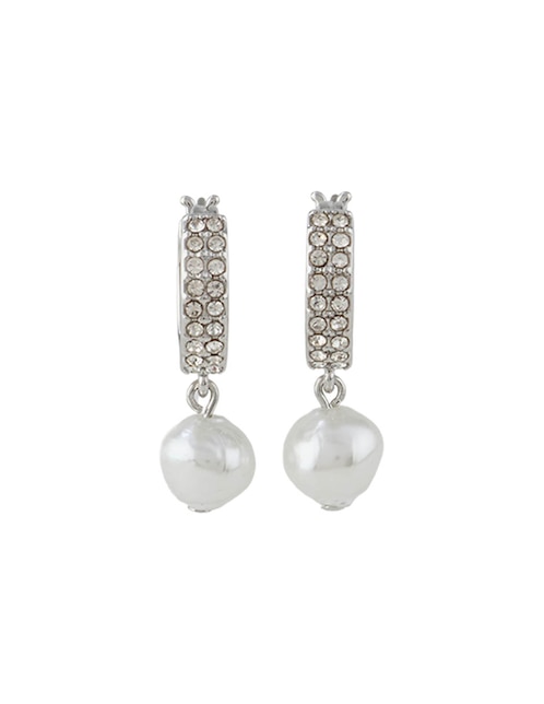 Aretes cortos con acabado pulido 1
