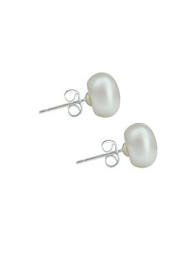 Aretes Anthony Vincent con acabado brillante perla