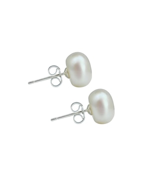 Aretes Anthony Vincent con acabado brillante perla