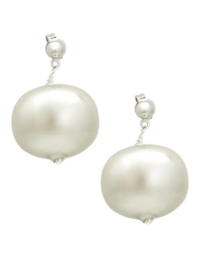 Aretes Anthony Vincent con acabado brillante imitación perla