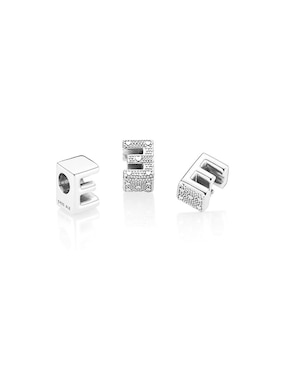 Charm de letras Pandora de plata P 925
