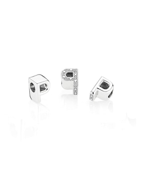 Charm de letras Pandora de plata P 925