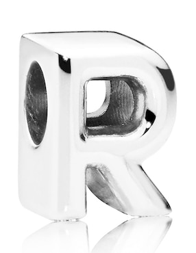 Charm de letras Pandora de plata P 925