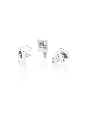 Charm de letras Pandora de plata P 925