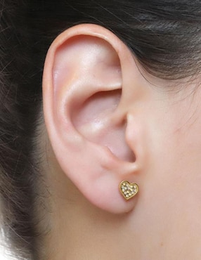 Aretes de corazón Mossimo con acabado pavé cristal