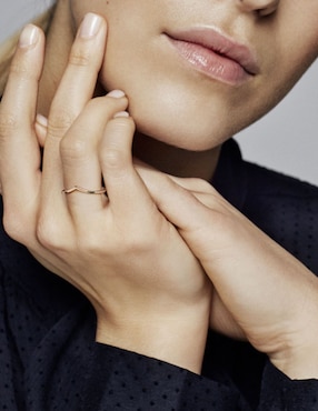 Anillo Pandora Timeless de plata P 925 con acabado baño de oro rosa