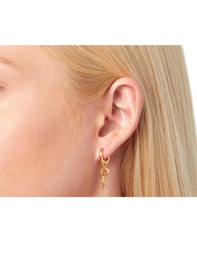 Aretes Olivia Burton de plata P 925 con acabado brillante