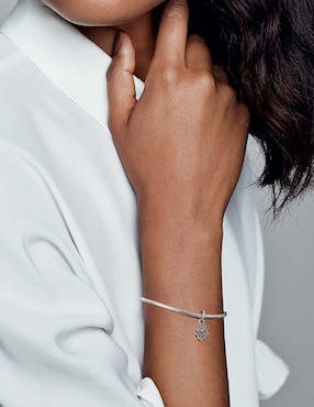 Dije de mano de fátima Pandora de plata P 925