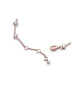 Brazalete Pandora con acabado brillante