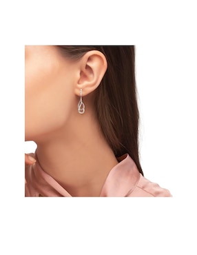 Aretes Amor de plata P 925 con acabado baño rodio zirconia