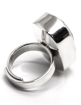 Anillo con gema cuadrado Zvezda Baguette cristal brillante