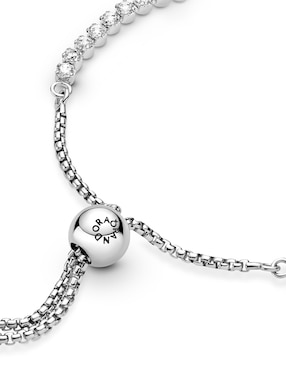 Brazalete Pandora de plata con acabado liso