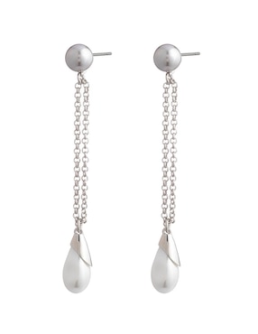 Aretes Carolee con acabado brillante