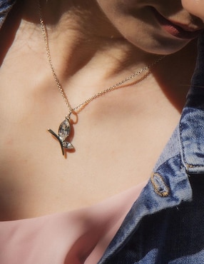 Collar con dije de mariposa Ortiz Espinosa cristal