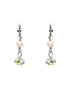 Aretes María Karina con acabado brillante swarovski