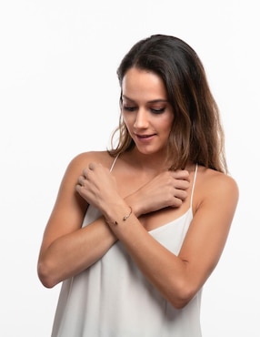 Pulsera Luckyly con acabado liso