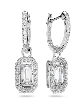 Aretes Swarovski con acabado brillante