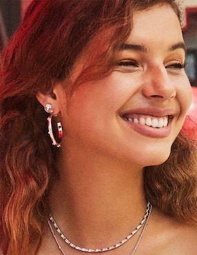 Broqueles Kendra Scott con acabado brillante cristal