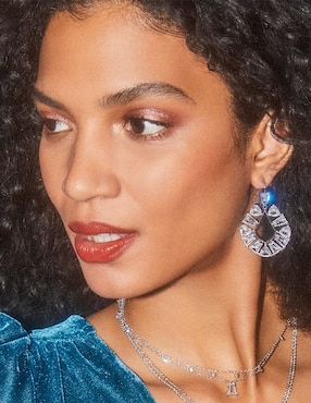 Aretes de gota Kendra Scott Blair con acabado brillante cristal