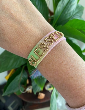 Pulsera Mayfer Joyería Boho con acabado brillante