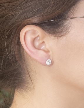 Broqueles redondos Sofia Blum de plata P 925 con acabado plateado zirconia