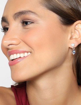 Aretes de corazón Ocean Heart con acabado brillante cristal