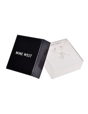 Aretes y collar Nine West