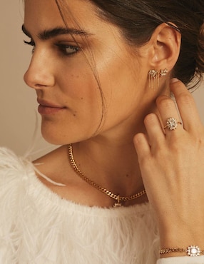 Anillo con gema cuadrado Apodemia Suculenta circonita con acabado baño de oro
