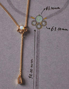 Collar de flor Apodemia Moon de baño de oro 18 K