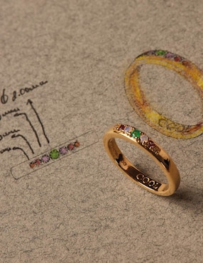 Anillo Apodemia Mums Just Want to Have Fun circonita con acabado baño de oro 18 k