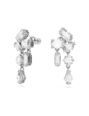 Aretes Swarovski con acabado brillante