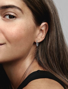 Aretes de aro redondos Pandora Moments de plata P 925 con acabado plateado