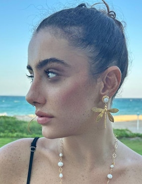 Aretes de libélula Ablime Joyería con acabado brillante perla