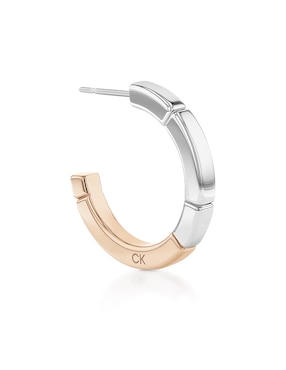 Arracadas Calvin Klein Soft Squares con acabado brillante
