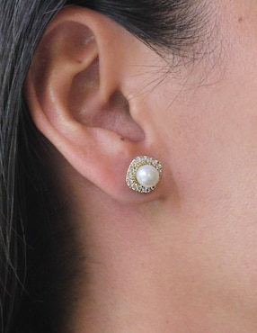 Aretes cuadrados Sofia Blum Mujer de plata P 925 con acabado baño de oro perla