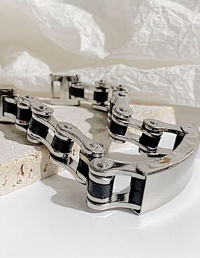 Brazalete Mayfer Joyería Mayfer Homme con acabado pulido