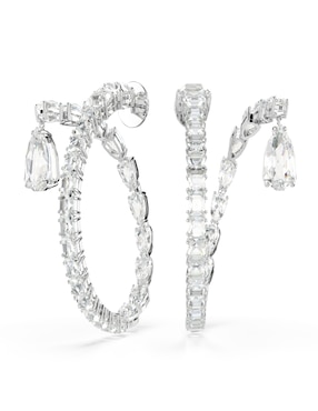 Aretes Swarovski Matrix con acabado brillante